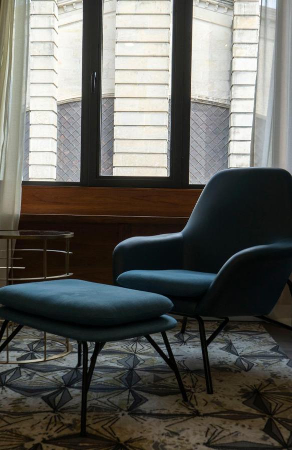 Grand Opera Hotel Кутаїсі Екстер'єр фото