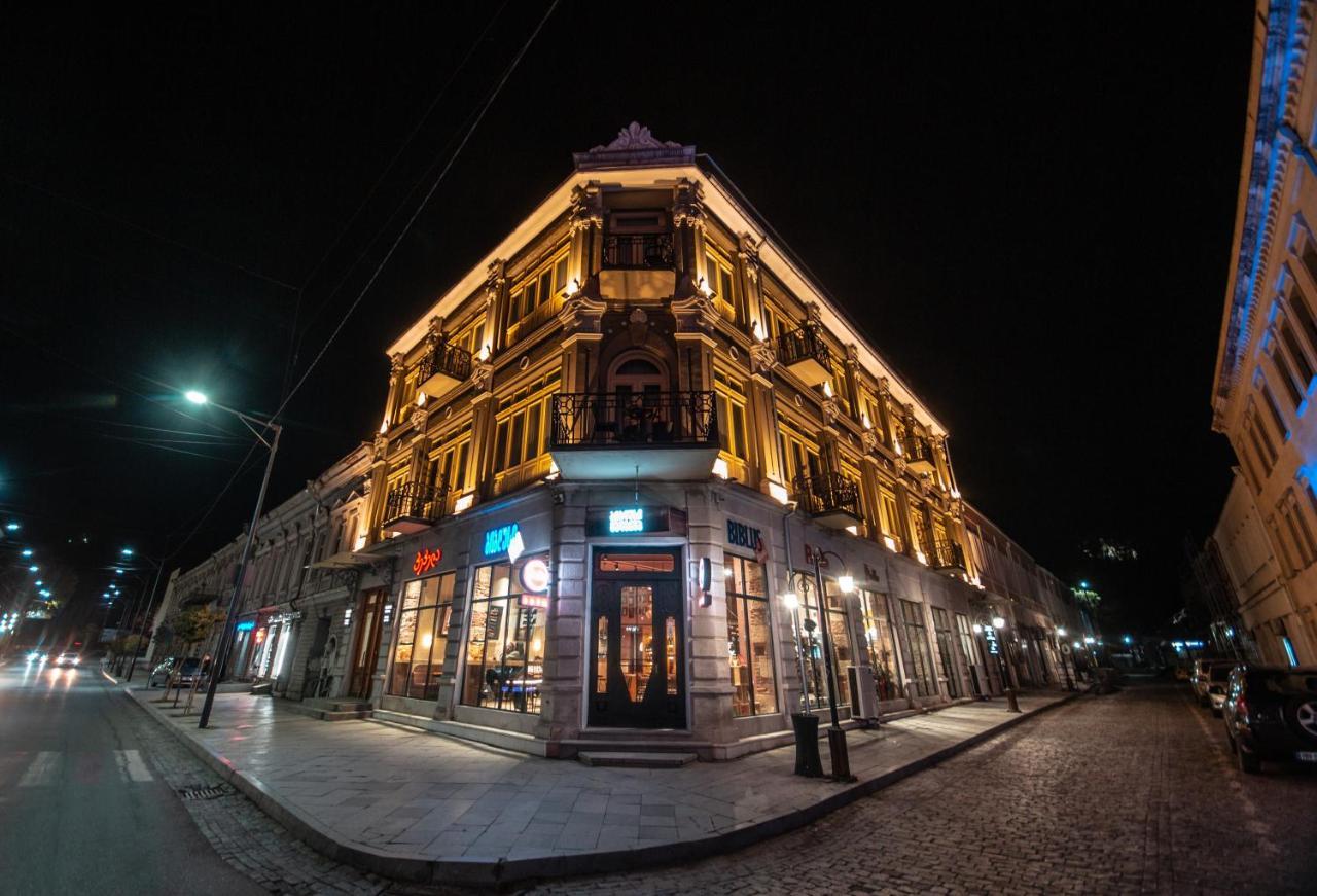 Grand Opera Hotel Кутаїсі Екстер'єр фото